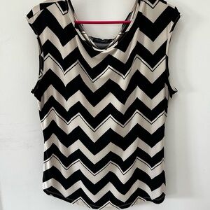 The Limited Black and Tan Sleeveless Chevron Blouse Size L